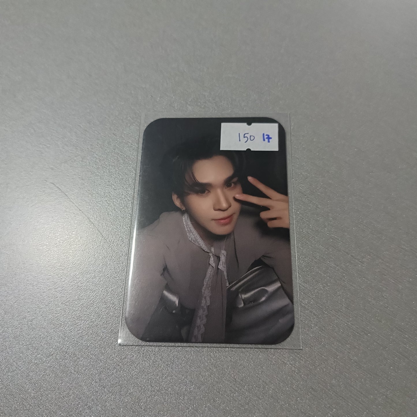 ONHAND YOUR SKY OFFICIAL PHOTOCARD