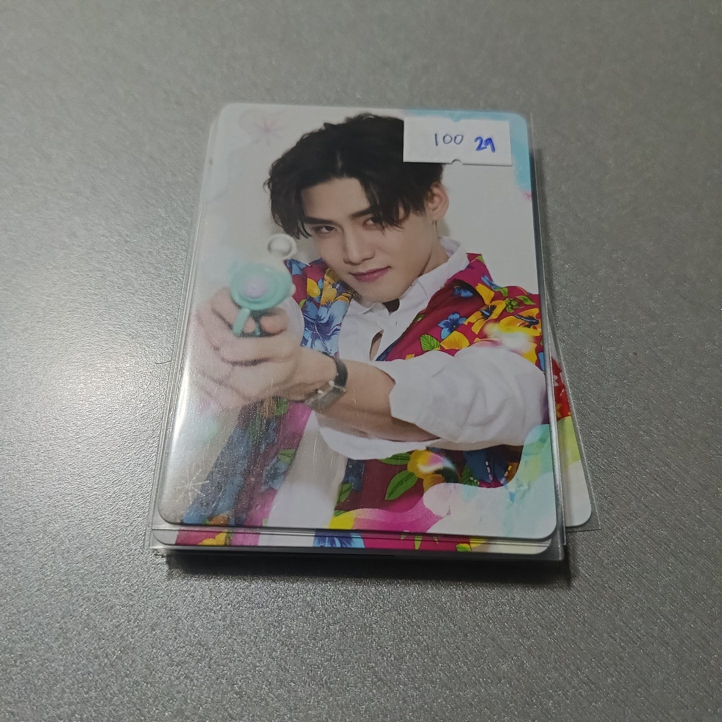ONHAND BL OFFICIAL PHOTOCARD