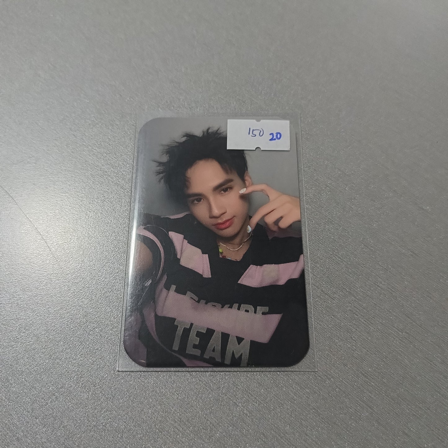 ONHAND YOUR SKY OFFICIAL PHOTOCARD