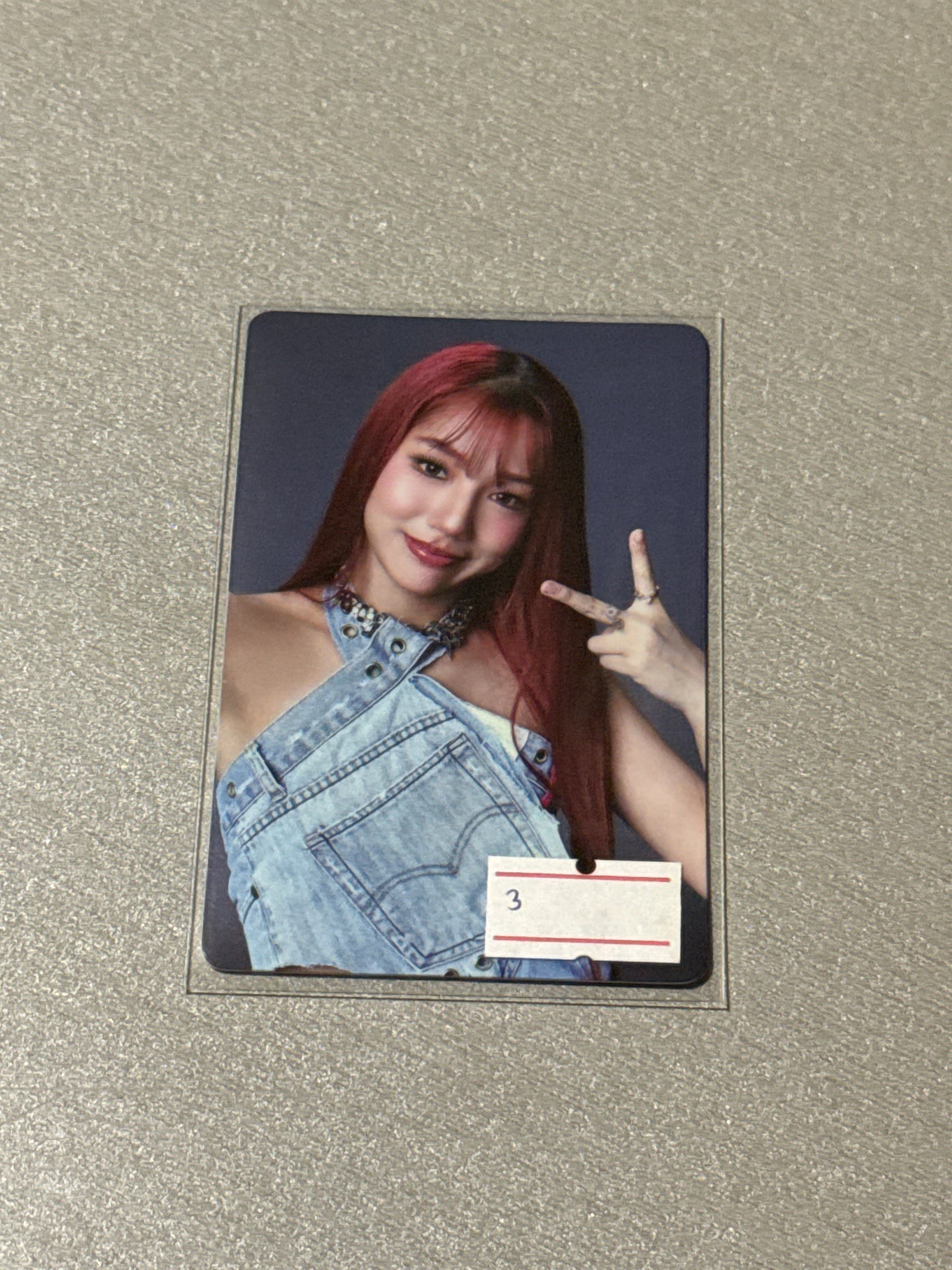 ONHAND GIRLS RANDOM CARDS OFFICIAL GMMTV