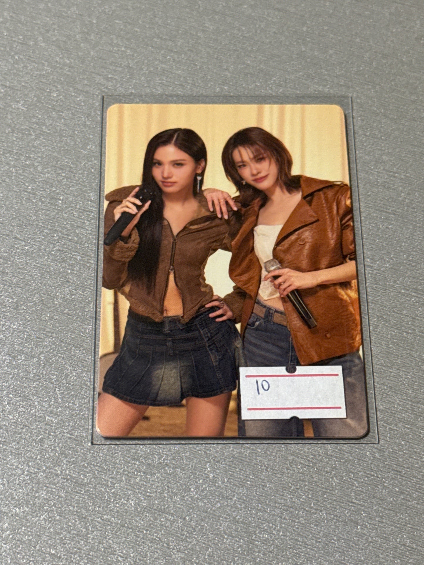 ONHAND GIRLS RANDOM CARDS OFFICIAL GMMTV