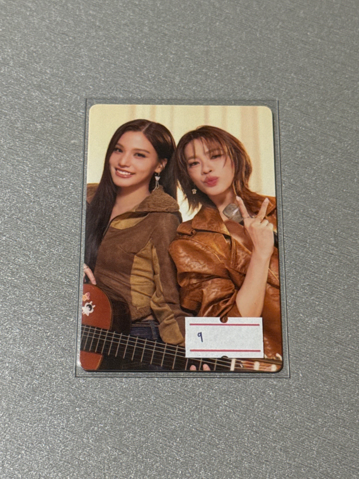 ONHAND GIRLS RANDOM CARDS OFFICIAL GMMTV