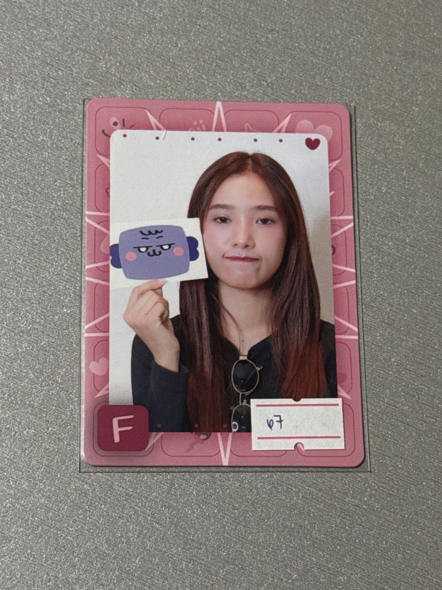 ONHAND GIRLS RANDOM CARDS OFFICIAL GMMTV
