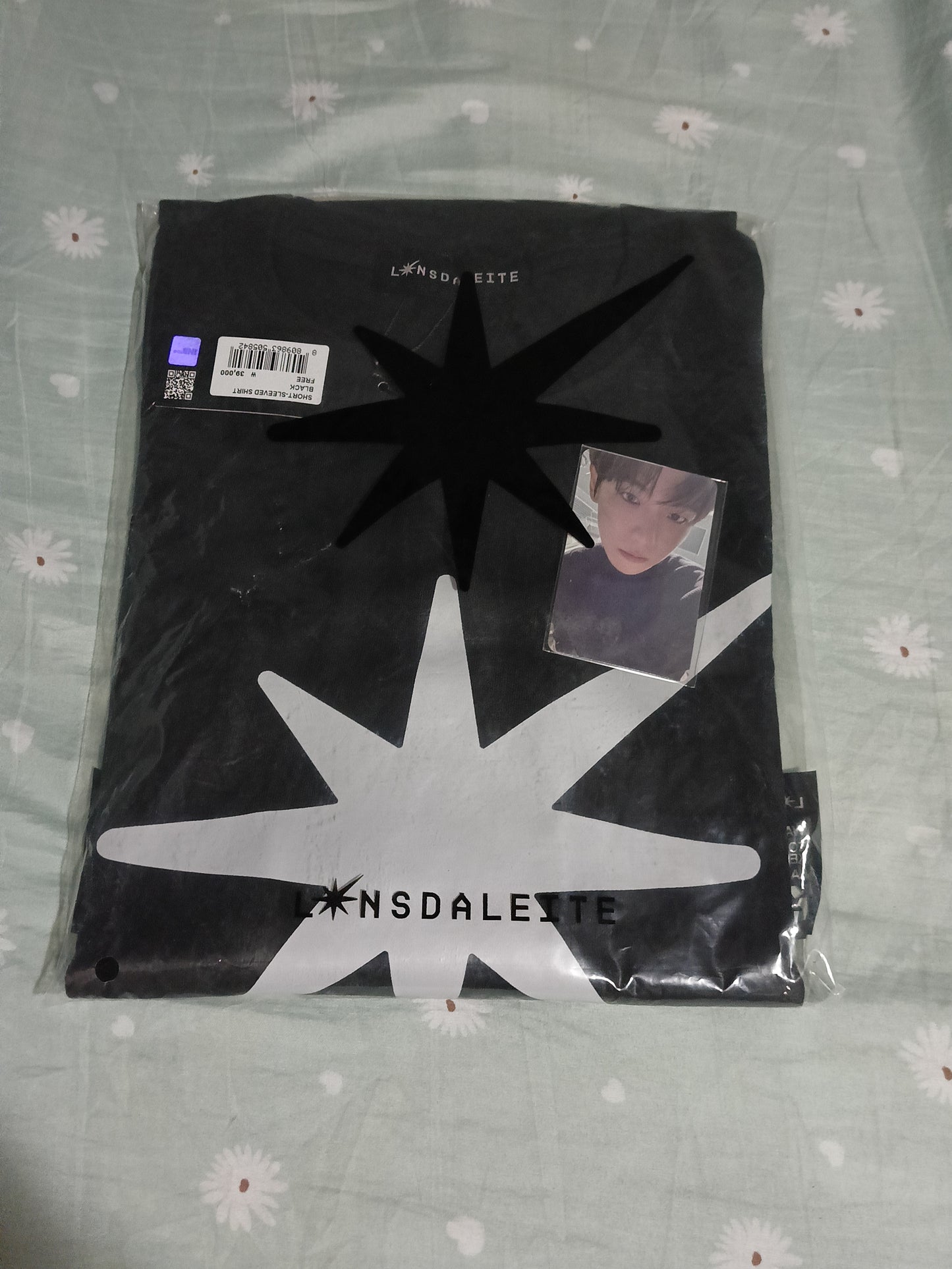 Onhand Lonsdaleite Baekhyun Manila 2024 tshirt free size