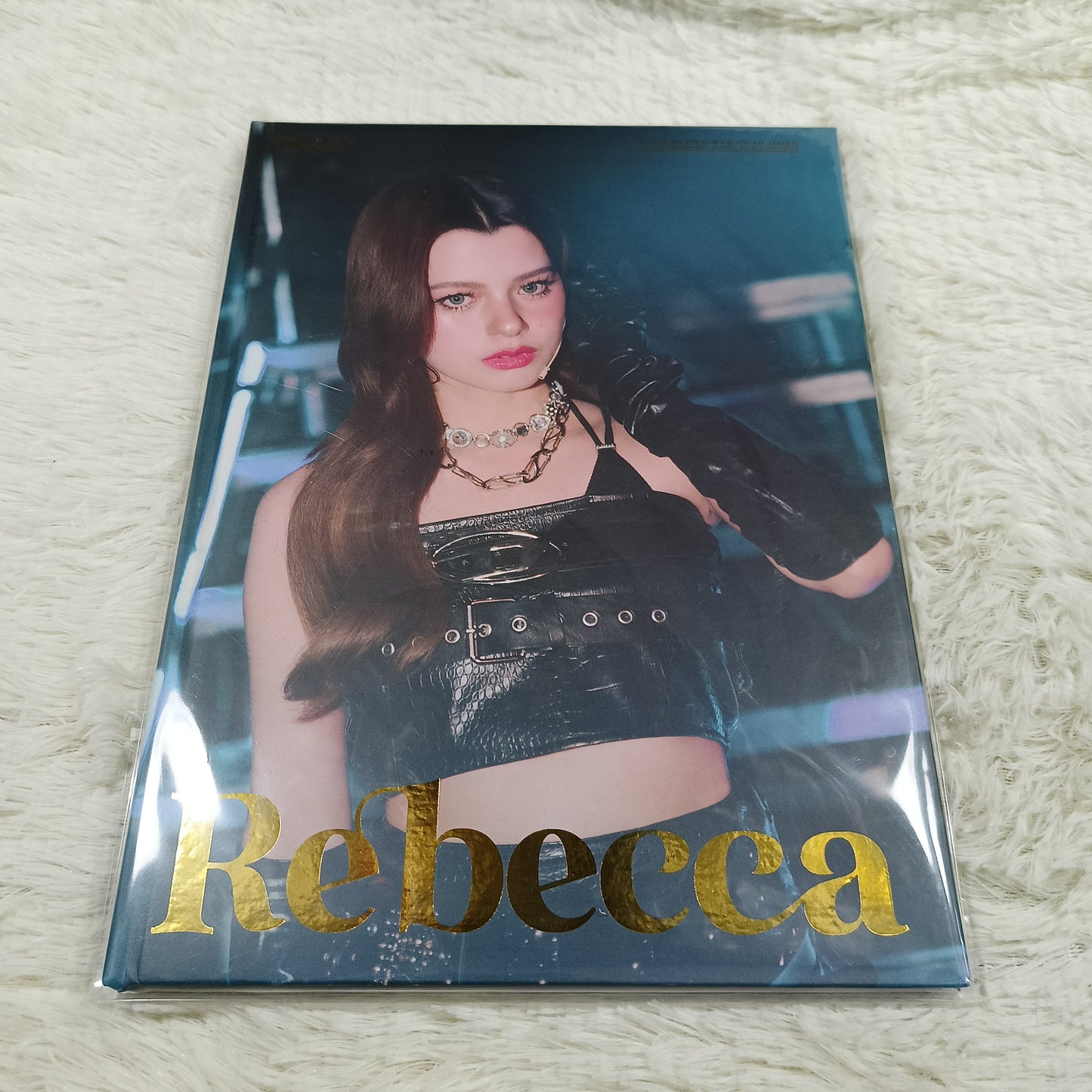 ONHAND BECKY EXCLUSIVE PHOTOBOOK FreenBecky