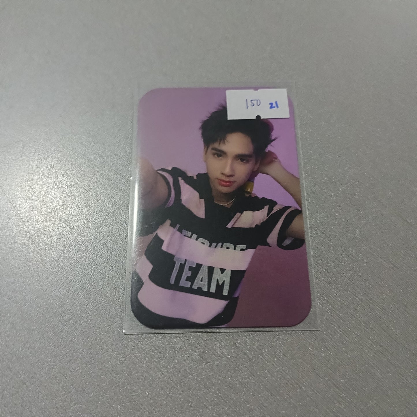 ONHAND YOUR SKY OFFICIAL PHOTOCARD