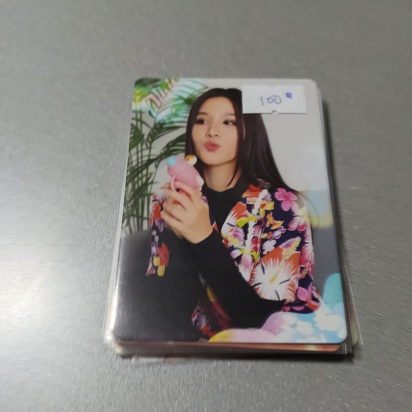 ONHAND EMIBONNIE OFFICIAL PHOTOCARD