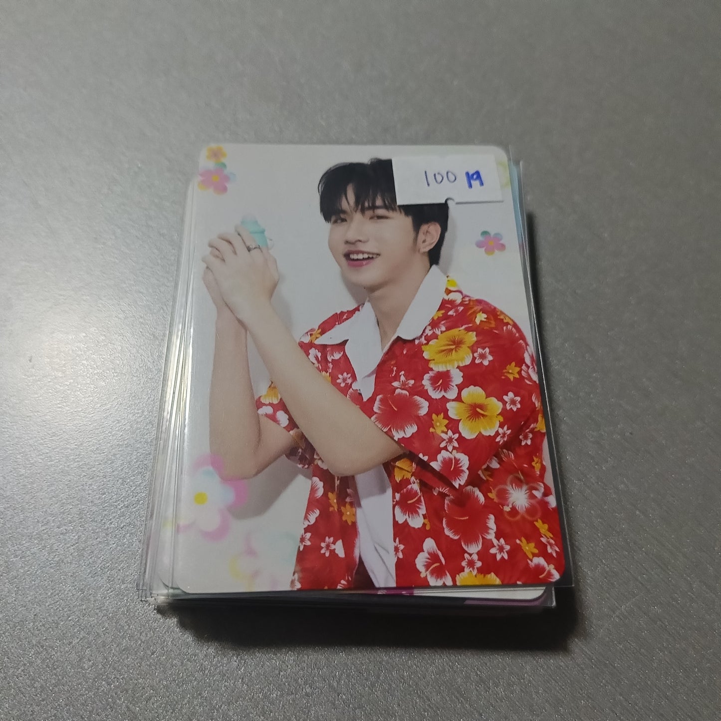 ONHAND BL OFFICIAL PHOTOCARD