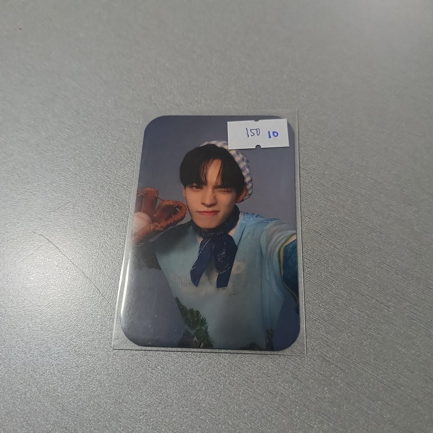ONHAND YOUR SKY OFFICIAL PHOTOCARD