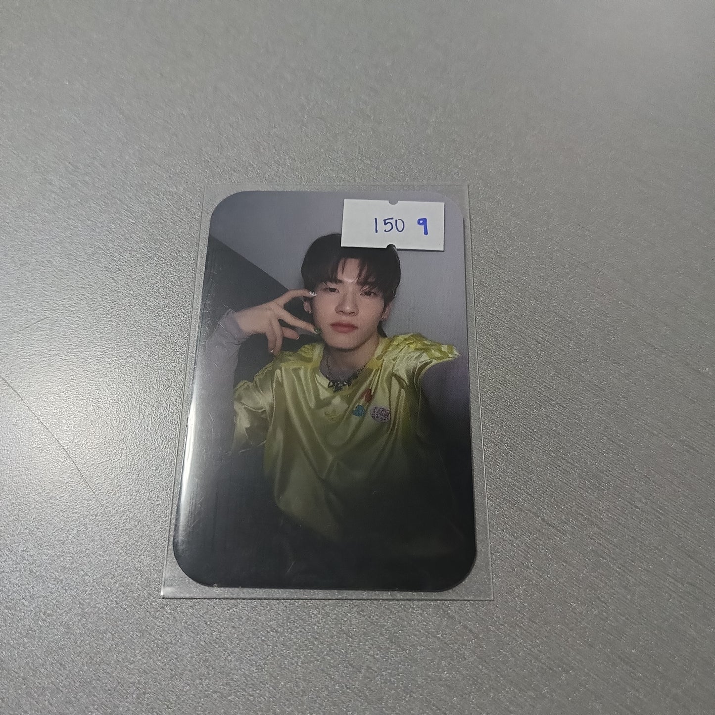 ONHAND YOUR SKY OFFICIAL PHOTOCARD