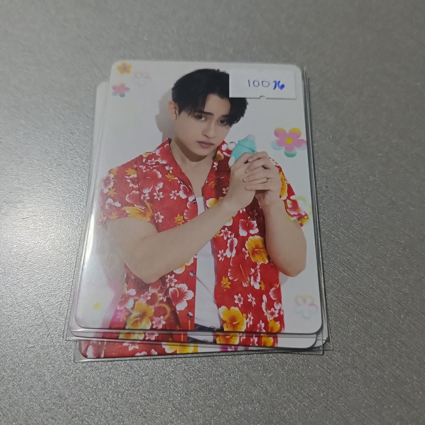 ONHAND BL OFFICIAL PHOTOCARD