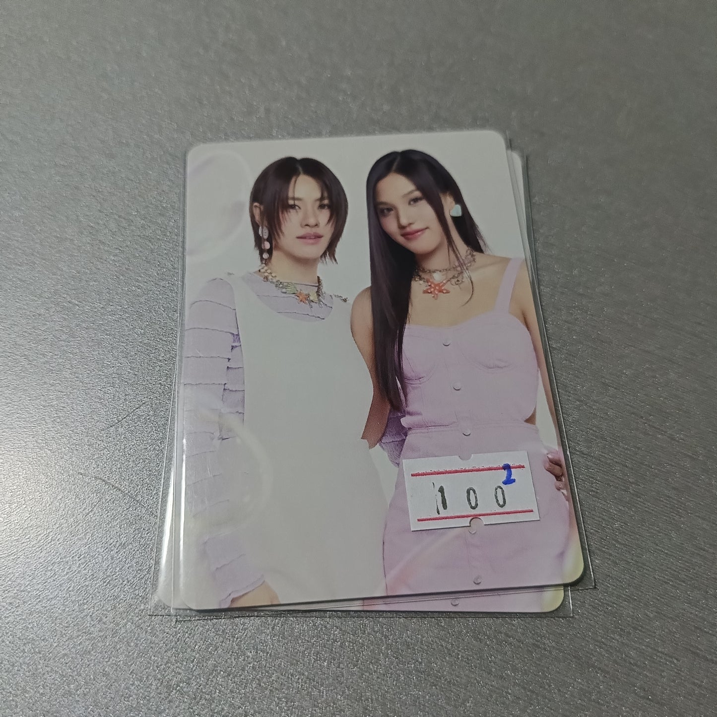 ONHAND EMIBONNIE OFFICIAL PHOTOCARD