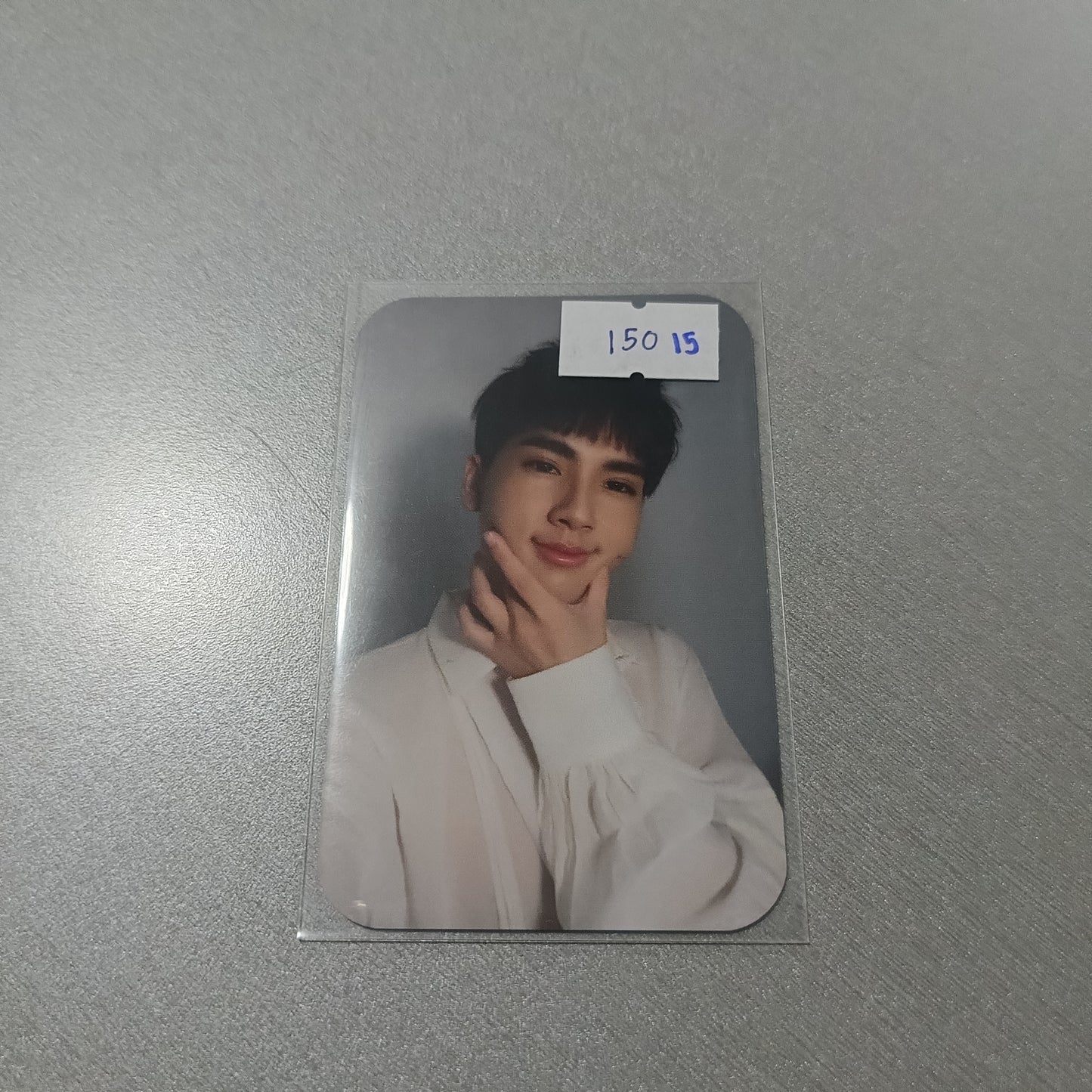 ONHAND YOUR SKY OFFICIAL PHOTOCARD