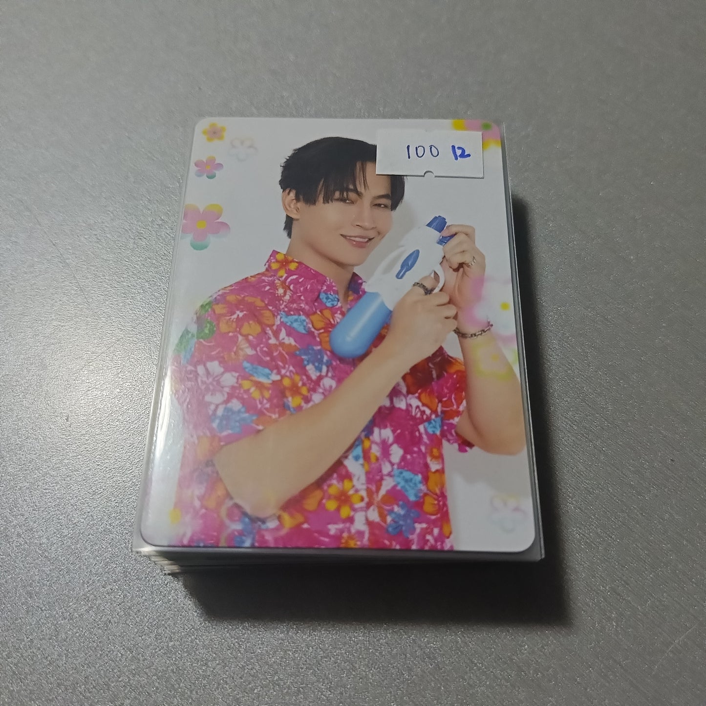 ONHAND BL OFFICIAL PHOTOCARD