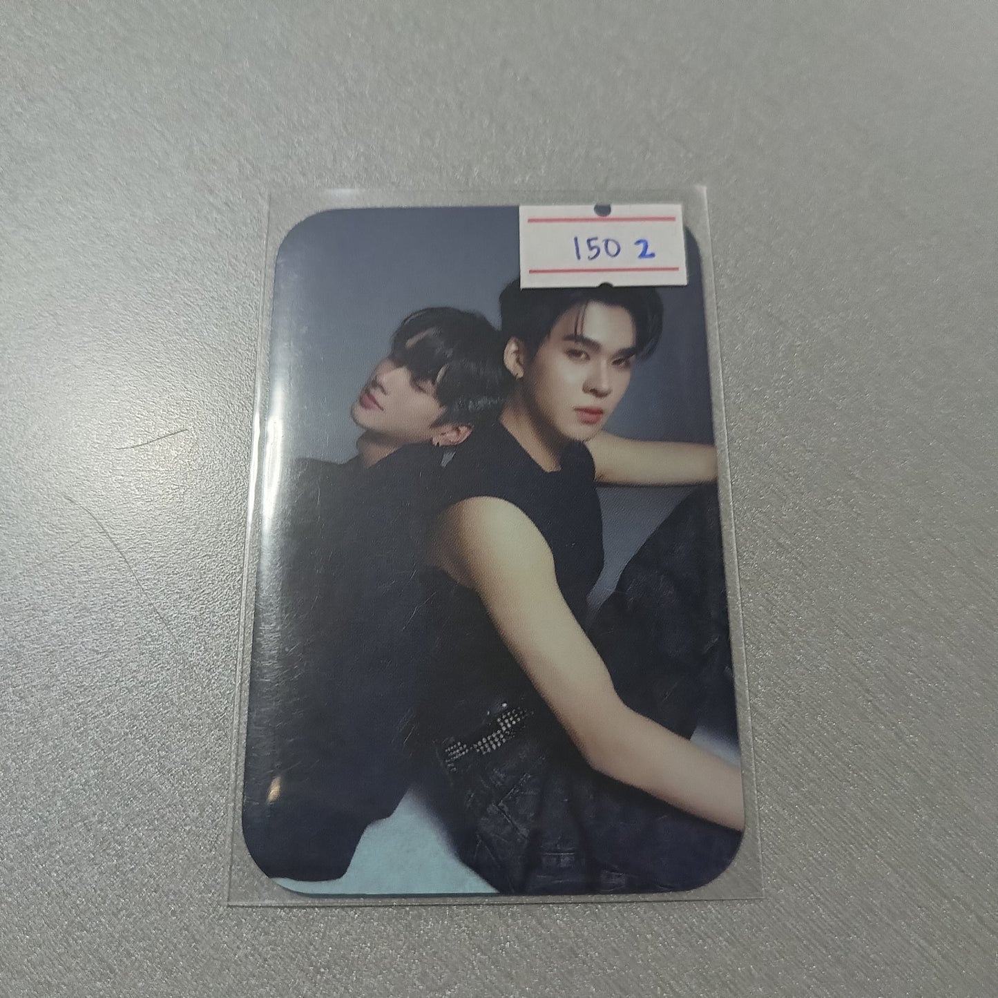 ONHAND YOUR SKY OFFICIAL PHOTOCARD