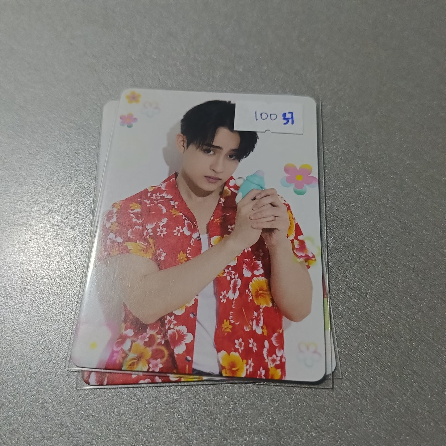 ONHAND BL OFFICIAL PHOTOCARD