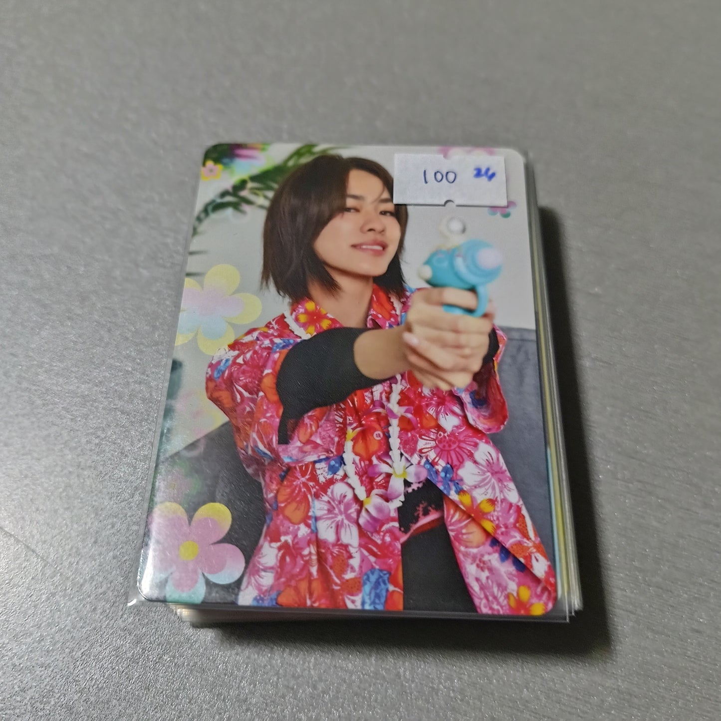 ONHAND EMIBONNIE OFFICIAL PHOTOCARD